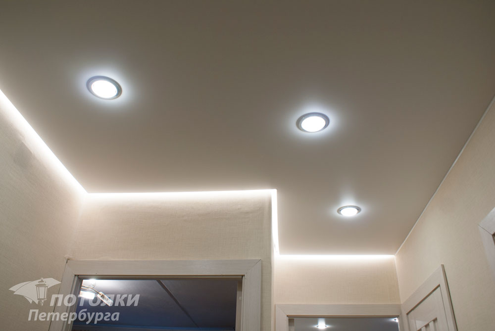 Парящий натяжной потолок СПБ - цены подсветка дизайн «Конкорд»