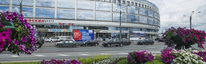 Установка натяжных потолков в гостинице Москва