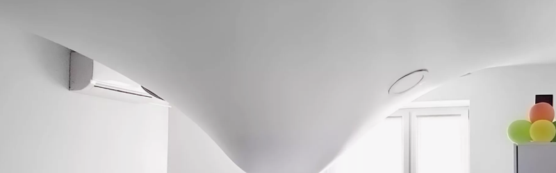 5 особенностей натяжных потолков, которые спасут ваш ремонт от соседей сверху